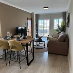 Апартаменты Penthouse Met Groot Terras Centrum Фуэнхирола