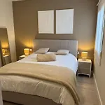 Penthouse Met Groot Terras Centrum Апартаменты *