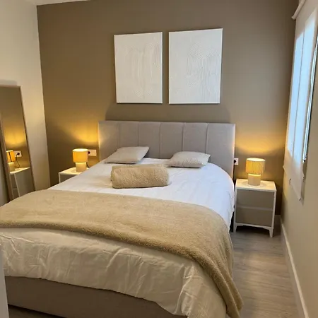 Penthouse Met Groot Terras Centrum Apartament *